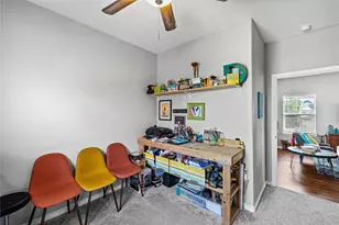 710 35th St, Galveston, TX 77550 - Photo 16