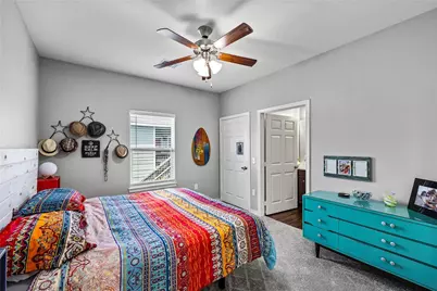 710 35th Street, Galveston, TX 77550 - Photo 12