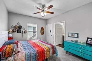 710 35th St, Galveston, TX 77550 - Photo 12