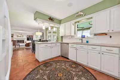 13319 Pinerock Lane, Houston, TX 77079 - Photo 22