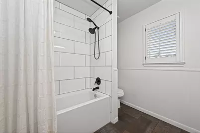 13319 Pinerock Lane, Houston, TX 77079 - Photo 32