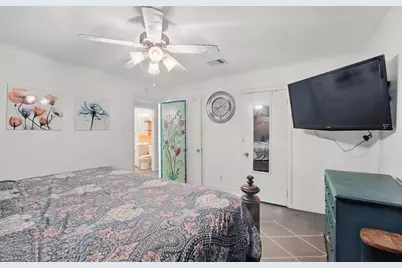 603 Briarwood Drive, Baytown, TX 77520 - Photo 18