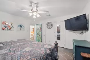 603 Briarwood Dr, Baytown, TX 77520 - Photo 18