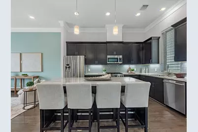 1010 W 24th Street #F, Houston, TX 77008 - Photo 10