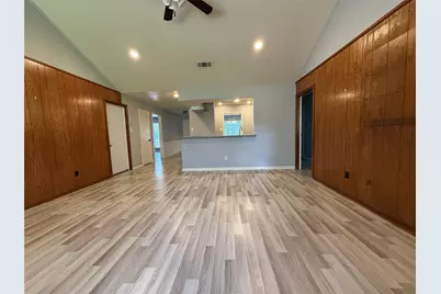 422 Gamewood Drive, Spring, TX 77386 - Photo 10