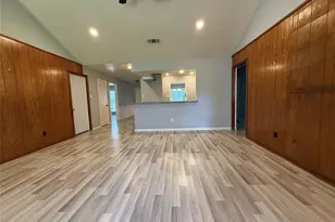 422 Gamewood Dr, Spring, TX 77386 - Photo 10