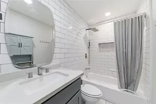 515 Tallowood Rd, Houston, TX 77024 - Photo 22