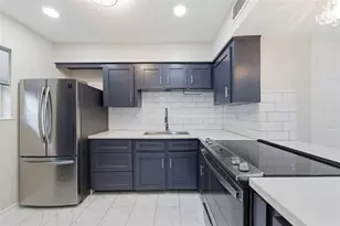 515 Tallowood Rd, Houston, TX 77024 - Photo 16