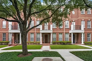 15 Islewood Blvd, The Woodlands, TX 77380 - Photo 1