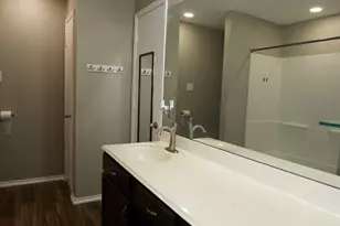 2710 Sockeye Dr, Houston, TX 77045 - Photo 10