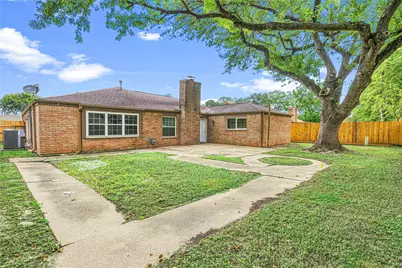 5927 Bihia Forest Drive, Houston, TX 77088 - Photo 22