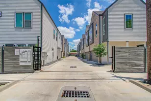 4510 Old Yale St, Houston, TX 77018 - Photo 2
