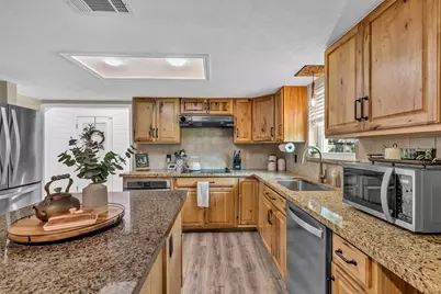 4700 Harvey Road, Crosby, TX 77532 - Photo 16