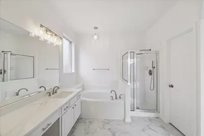 419 Overland Park Drive, Houston, TX 77049 - Photo 30