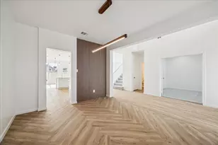 419 Overland Park Dr, Houston, TX 77049 - Photo 8