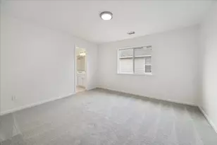 419 Overland Park Dr, Houston, TX 77049 - Photo 42