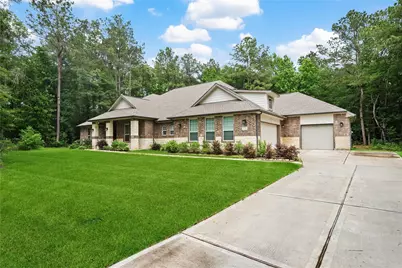 1574 Silver Creek Lane, Montgomery, TX 77316 - Photo 2