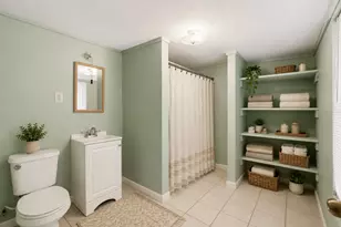 10922 Ivyridge Rd, Houston, TX 77043 - Photo 14