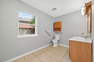 16503 Rock W Dr, Houston, TX 77073 - Photo 32