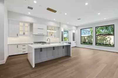 1014 Gardenia Drive, Houston, TX 77018 - Photo 8