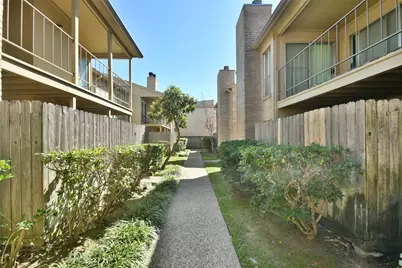 700 Thicket Lane #704, Houston, TX 77079 - Photo 42