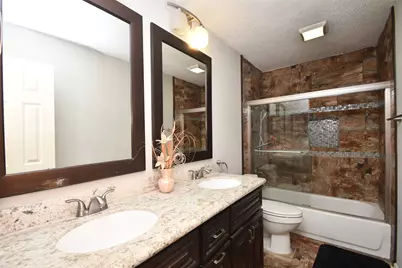 700 Thicket Lane #704, Houston, TX 77079 - Photo 30