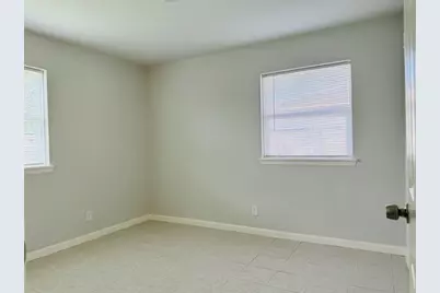 647 Regal Street, Houston, TX 77034 - Photo 4