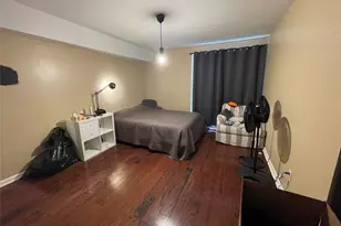 4643 Wild Indigo St, Houston, TX 77027 - Photo 6