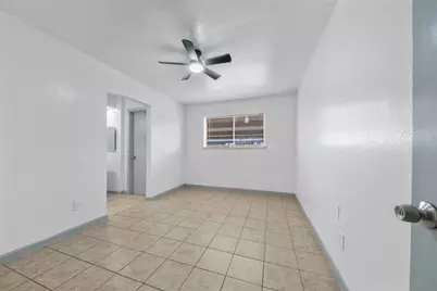 6827 Chasewood Drive, Houston, TX 77489 - Photo 10