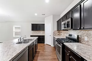 5626 Mesquite Oaks Trail, Spring, TX 77389 - Photo 4