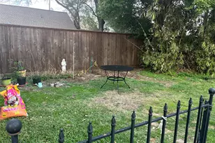603 1/2 Moody St, Houston, TX 77009 - Photo 2