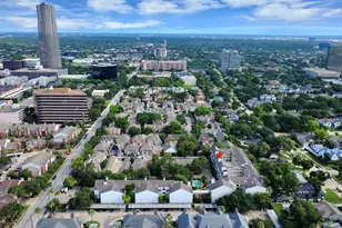 2333 Bering Dr, Houston, TX 77057 - Photo 2
