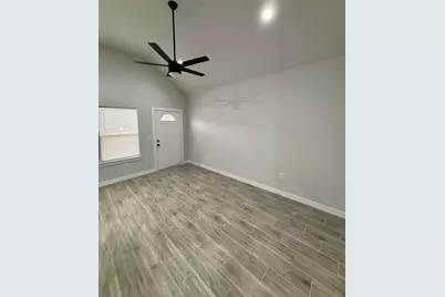 16938 W Lynbrook, Montgomery, TX 77316 - Photo 16