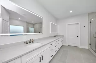 8306 Comal St, Houston, TX 77051 - Photo 30