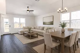2039 Emerald Lk Trl, Dayton, TX 77535 - Photo 6