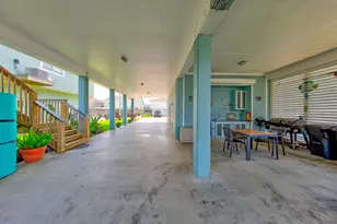 1052 Redfish St, Bayou Vista, TX 77563 - Photo 42