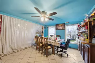 7807 Melrose St, Houston, TX 77022 - Photo 16