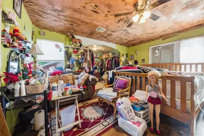 7807 Melrose Street, Houston, TX 77022 - Photo 20