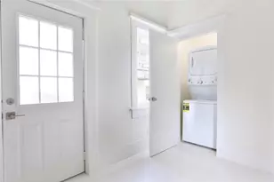 816 Hawthorne St, Houston, TX 77006 - Photo 40