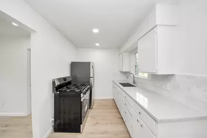 816 Hawthorne Street, Houston, TX 77006 - Photo 46