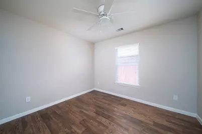 1014 Shadow Glenn Drive, Conroe, TX 77301 - Photo 22