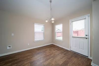 1014 Shadow Glenn Drive, Conroe, TX 77301 - Photo 12