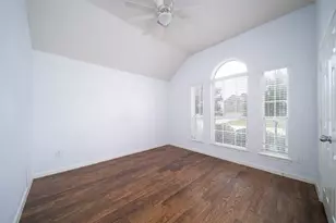 1014 Shadow Glenn Dr, Conroe, TX 77301 - Photo 18
