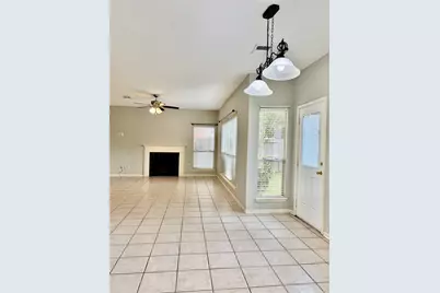 4742 Stoney Point Court, Sugar Land, TX 77479 - Photo 12
