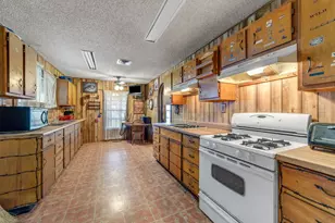 1831 Forest Trail Dr, Bandera, TX 78003 - Photo 18