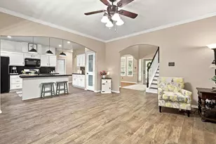 402 Fairbanks Dr, Magnolia, TX 77354 - Photo 16