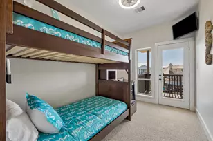 203 Kahmeha Dr, Tiki Island, TX 77554 - Photo 18