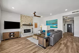 203 Kahmeha Dr, Tiki Island, TX 77554 - Photo 10