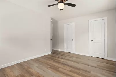 715 20th Avenue N, Texas City, TX 77590 - Photo 12