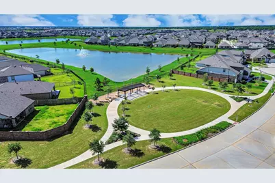 2575 Newport Breeze Drive, Katy, TX 77493 - Photo 2